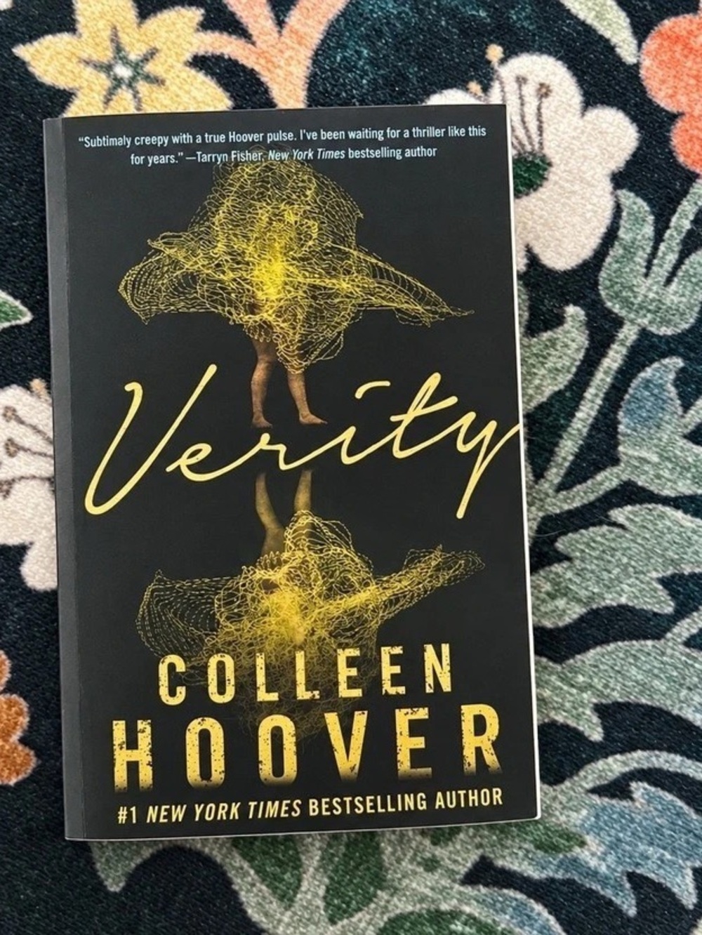 Colleen Hoover Verity Paperback Novel